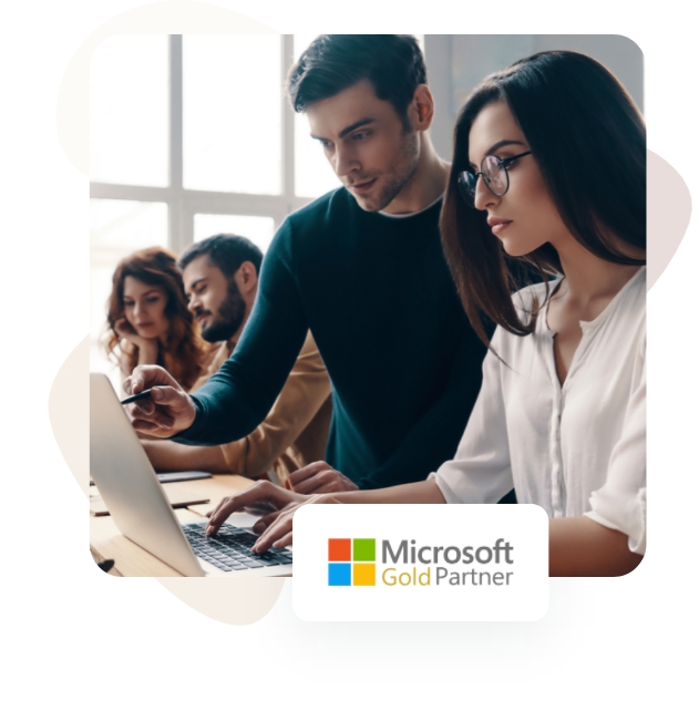 Lugar de trabajo ajetreado con una insignia de socio Gold de Microsoft