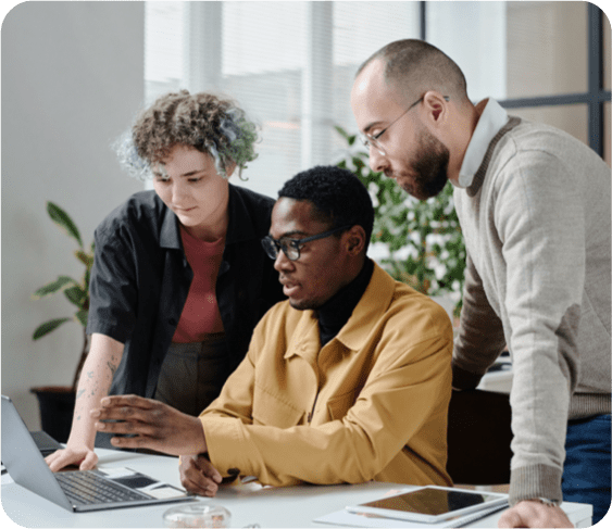 guy and girl at computer monitor