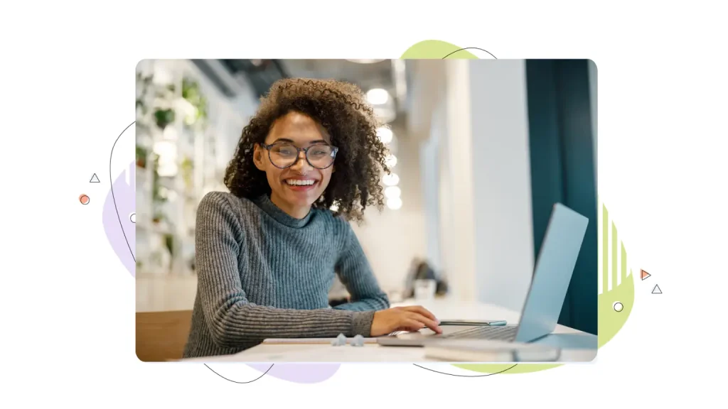 Person smiling after upgrading to VPS hosting