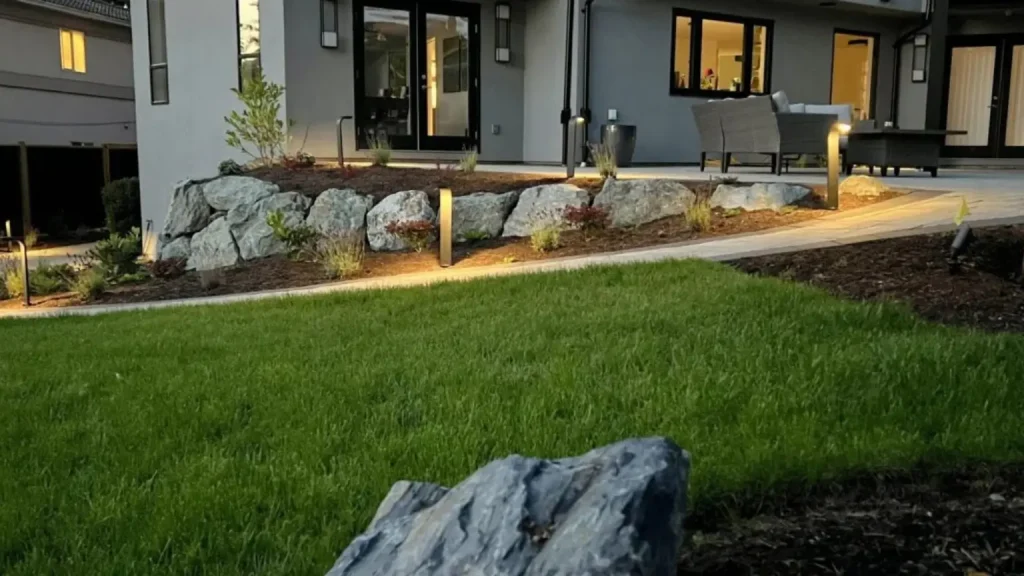Rock retaining wall 