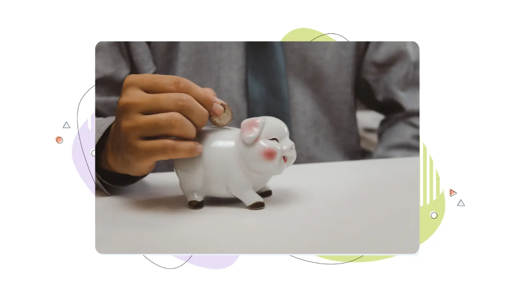 Person putting a coin into a piggy bank to save on vps hosting price for wordpress.